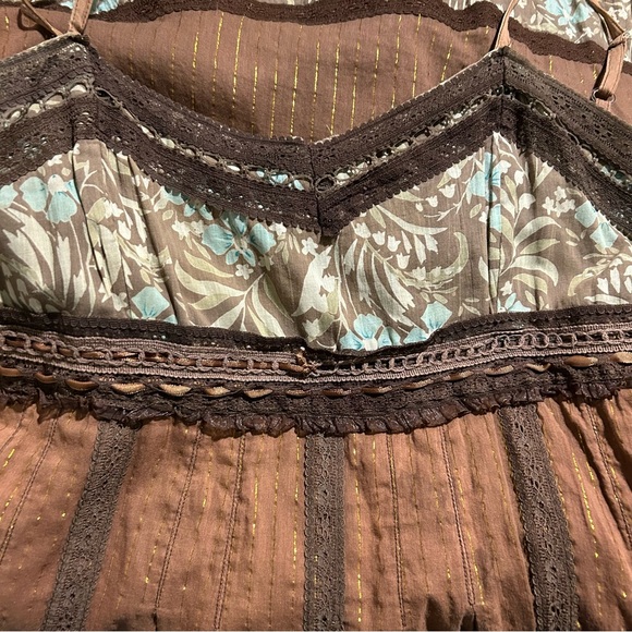 Angie Brown Mixed Fabric and Lace Dress Vintage Style - Small - Picture 4 of 11